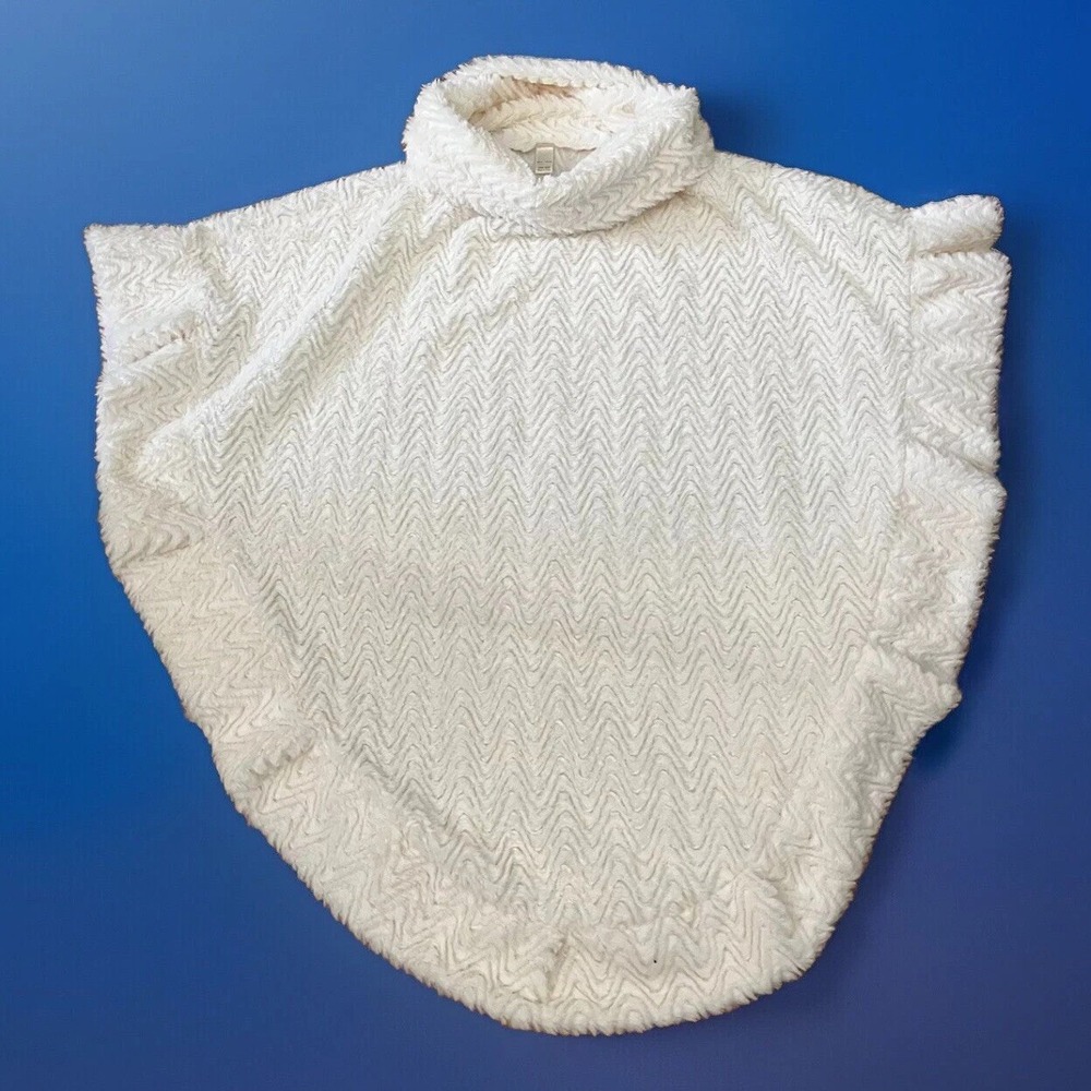 Est. 1946 Shawl Cream Faux Fur poncho Wrap Sz S - Picture 2 of 7
